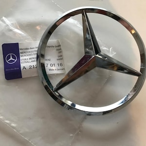 Mercedes-Benz W212 en Mercedes star chrome for boot lid A2128170116 NEW