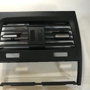 Air vent cover 64229181095 for the rear side (back) for BMW 5 Series Gran Turismo F07 NEW