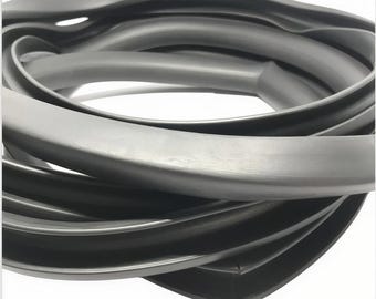 Trunk Seal Rubber – Boot Lid - Fits Mercedes W123 Coupe – Brand: Kyburg - NEW