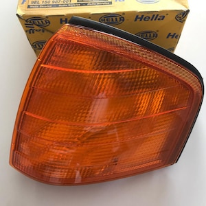 Mercedes-Benz W202 Geel richtingaanwijzers links ORIGINEEL HELLA 9EL 150 987-001 NIEUW