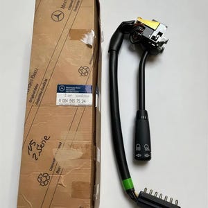 Turn signal switch - A0045457624 - Steering column switch - fits Mercedes W115 2. Serie - NEW