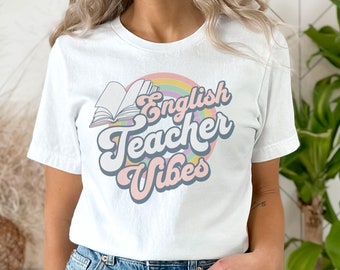 Englischlehrer Shirt Geschenk für ELA Lehrer, ELA Lehrer Top, Alphabetisierung Shirt, Englischlehrer Geschenke, ELA Lehrer Shirt, Englisch Team Shirt