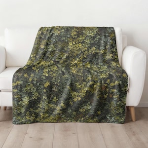 Green Moss Velveteen Blanket, Moss Blanket, Cottagecore Blanket, Cottagecore Decor, Forestcore Blanket, Sofa Blanket, Mossy Blanket