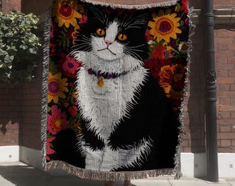 Tuxedo Cat Blanket, Woven Throw Blanket, Cat Lover Gift, Crochet Cat Tapestry, Cat Gift, Pet Blanket for Cat Lover, Cat Mom, Cat Crochet Art