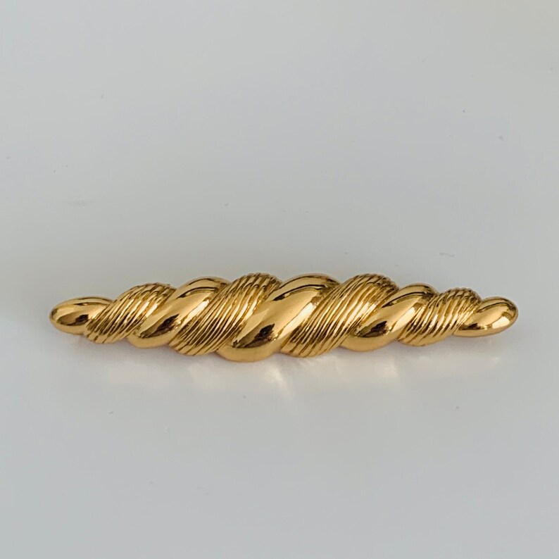 Mid Century Women Brooch Gold Tone Shell Brooch Vintage Monet Gold Tone Shell Brooch
