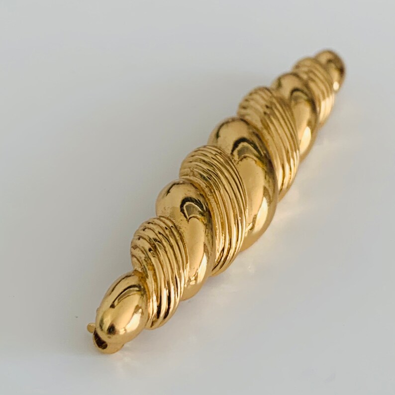 Mid Century Women Brooch Gold Tone Shell Brooch Vintage Monet Gold Tone Shell Brooch
