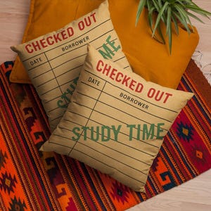 Federa per cuscino con tessera della biblioteca STUDY TIME / Regalo per insegnanti e bibliotecari / Decorazione per angolo lettura per il ritorno a scuola / Cuscino per amanti dei libri