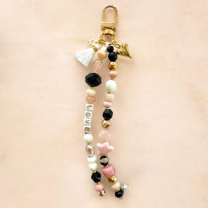 Handmade Beaded Keychain – I’m blushing! Pink, Gold & Black bag charm