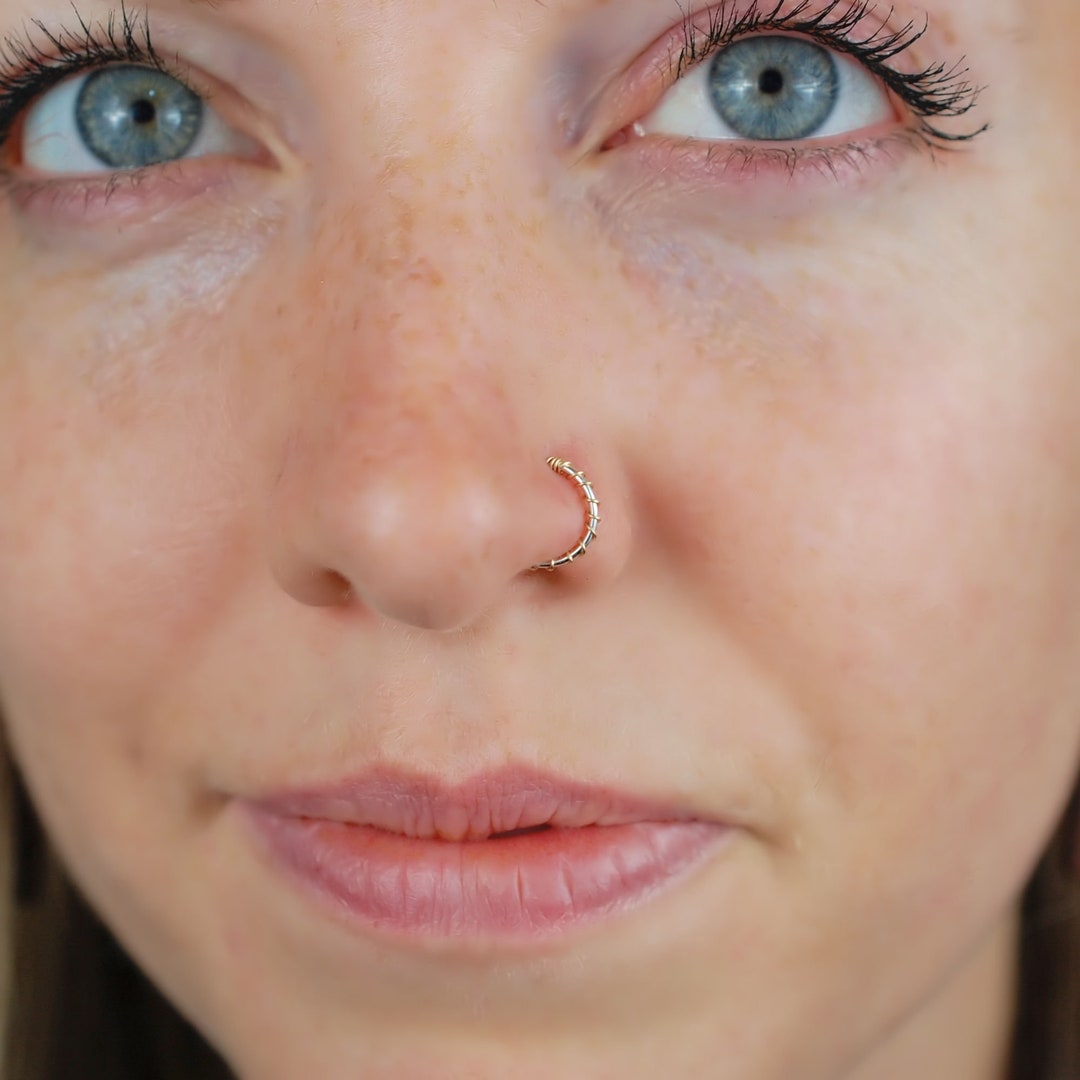 Nose Ring Double Nose Ring for Single Pierced Nose Hoops 14K Gold Nose Silver or Rose Gold Nose Ring Tiny Nose Ring Spiral Hoop Earrings Sieraden Lichaamssieraden Neusringen & studs 