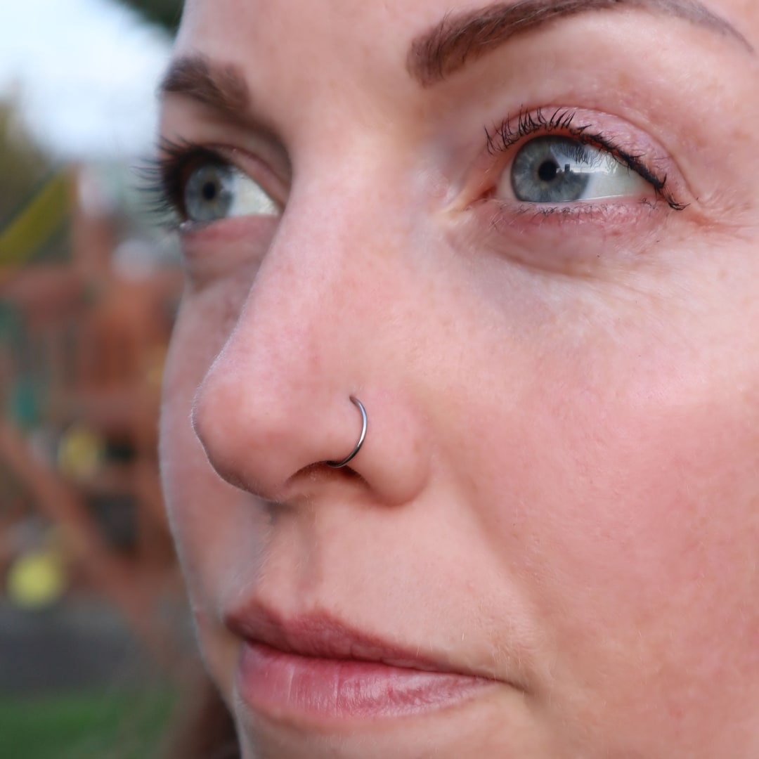 Nose piercings for wide noses best sale