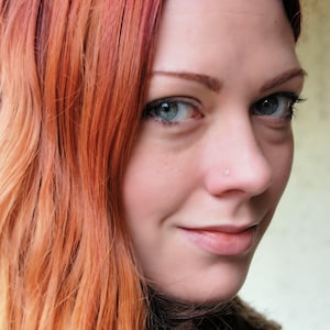 Rose Gold Spot Nose Stud – Dotted, Flat to the Nose Minimalist – Barely There