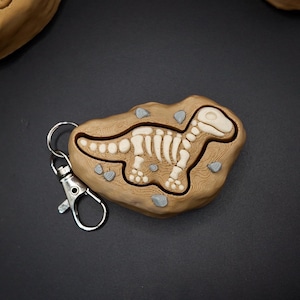Dinosaur Fossil Clicker Fidgets - Sensory Keychains - 3D Printed 1 Pack (Option #2)