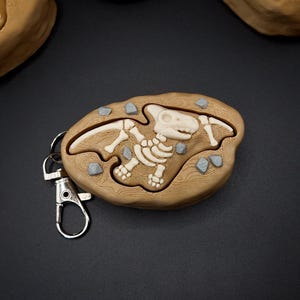 Dinosaur Fossil Clicker Fidgets - Sensory Keychains - 3D Printed 1 Pack (Option 1)