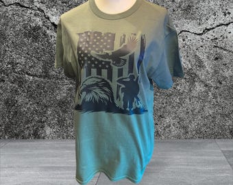 Camiseta estampada Gildan (militar)