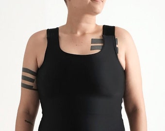 Faja de longitud completa GenderBender para parte superior de compresión con encuadernación suave en el pecho