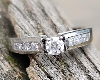 Platinum & diamond engagement ring all natural size 5 and 1/2.