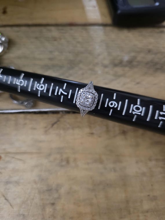 Diamond solitaire with halos - image 9