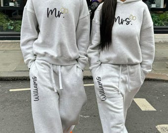Sudadera con capucha bordada para parejas, regalos para despedida de soltera, conjunto personalizado para luna de miel, pantalones deportivos para parejas, regalo personalizado para recién casados, chándal personalizado para parejas.