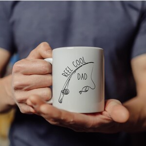 Reel Cool Dad Becher, Reel Cool Dad, Papa Angeln Becher, Vatertagsgeschenk, weiße Keramikbecher, Angeln Kaffeetasse, Geschenk für Papa, zum ersten Mal Papa Becher
