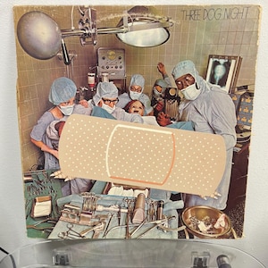 Three Dog Night - Hard Labor (Vinyl)