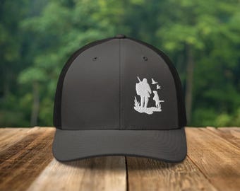 Embroidered Duck Hunting Hat With dog, duck hunting hat gift, duck hunting gift for dad, hunter birthday gift, duck hunting dog trucker hat