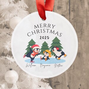 Pingouins personnalisés d'ornement de Noël joyeux, cadeau de frère et de soeur, idée de cadeau de baby shower, ornement de faire-part de bébé de frère et de soeur, Noël 2025