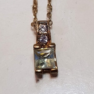 Vintage Necklace - Clear Rhinestones in Square Cascade Settings - Gold Colored Chain 18 inches