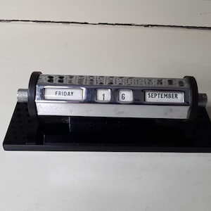 Vintage Perpetual Desk Calendar