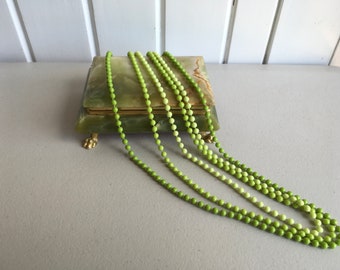 ヴィンテージグリーンビーズネックレス 3連樹脂 - Etsy 日本