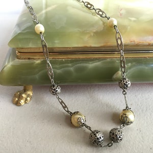 Vintage Halskette - Silber mit Silber Metall &#39;Pearl&#39; Perlen