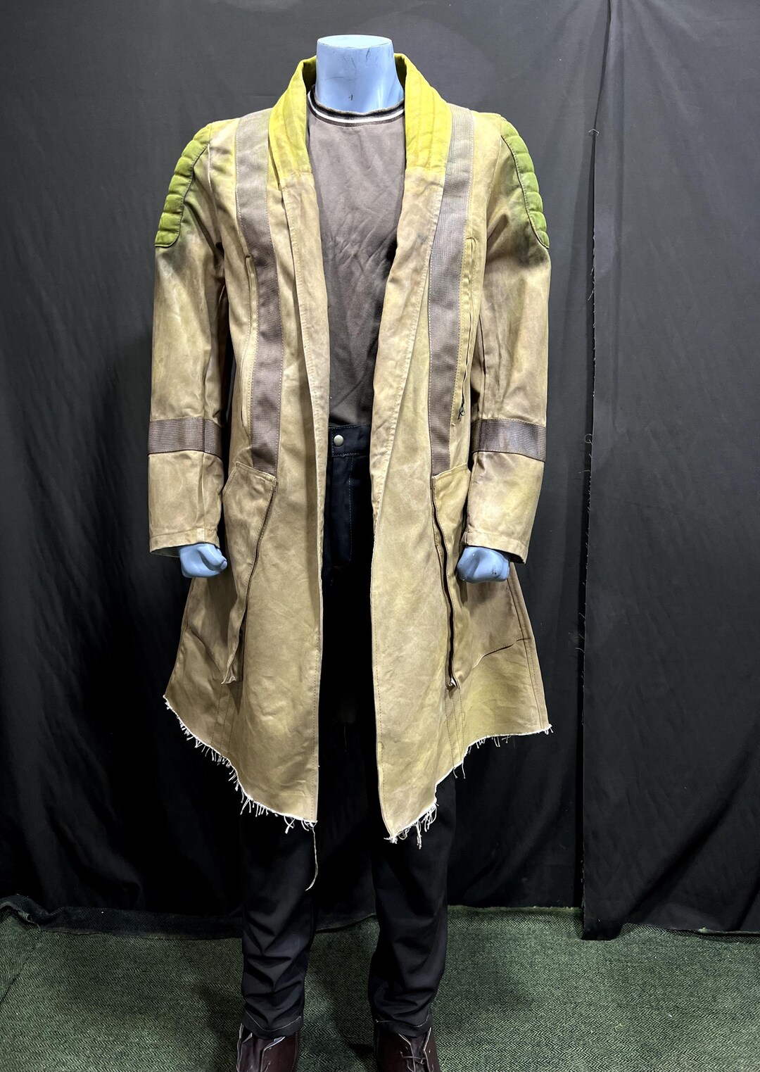 Inspired Andor S2 Bix Caleen Spy Coat - Etsy