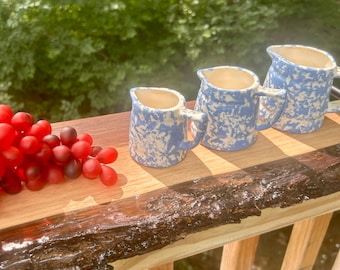 Vintage Stangl Town & Country Spongeware Measuring Cups-Hand-Painted.