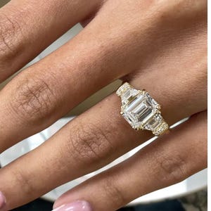 Solid 14K Yellow Gold Ring, Emerald Cut Diamond Engagement Ring, Certified 2.75ct E/VVS2 Lab Created Diamond, Wedding Jewelry