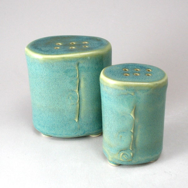 Salt & Pepper Shakers