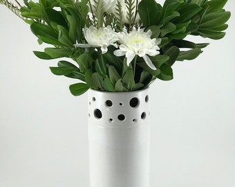 White Ceramic Vase, Pottery Vase, White Pottery Vase, Handmade White Vase, Ikebana Vase, Tall Ceramic Vase, Ready to Ship