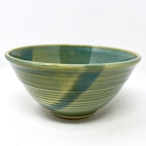 Ceramic Serving Bowl, Handmade Bowl, Green Pottery Bowl, Serving Bowl Green, Stoneware Serving Bowl, Ready to Ship