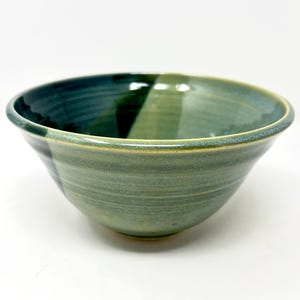 Ceramic Serving Bowl, Handmade Bowl, Green Pottery Bowl, Serving Bowl Green, Pottery Bowl, Ceramic Bowl Teal, Ready to Ship