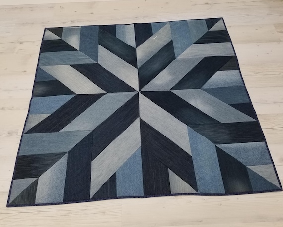 Upcycled Denim Double sided Insulated Picnic Blanket Quilt 59,5in×59,5in with carrying strap