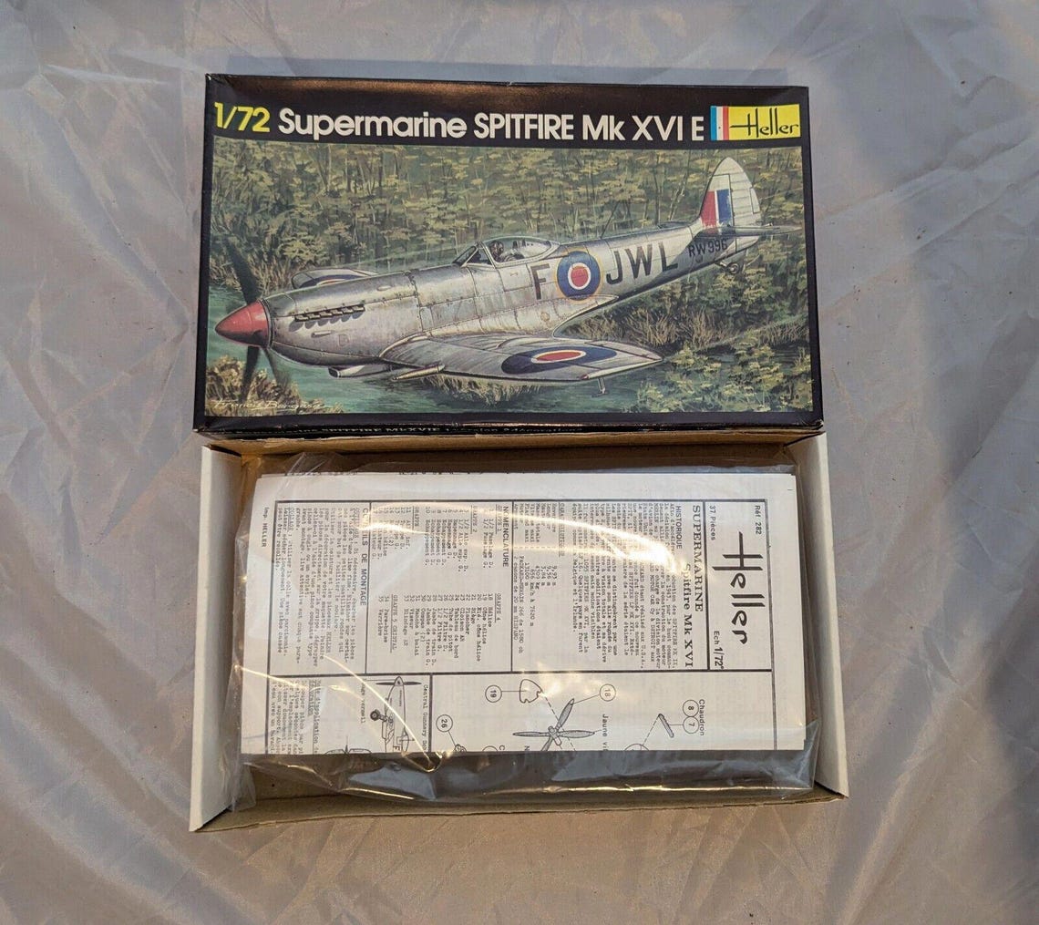 Kit Maquette Avion Heller - Supermarine Spitfire MK XVI E - échelle 1/72 - Complet Occasion