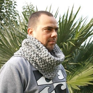 Chunky Cowl Knitting Pattern for Men: Easy Circle Scarf (PDF Pattern)