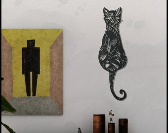 Black Metal Cat Wall Art: Modern Line Art Feline Decor