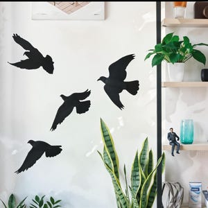 Flying Birds Metal Wall Art Set | Black Minimalist Bird Silhouette Decor for Nature-Inspired Living Rooms Bedrooms or Entryways