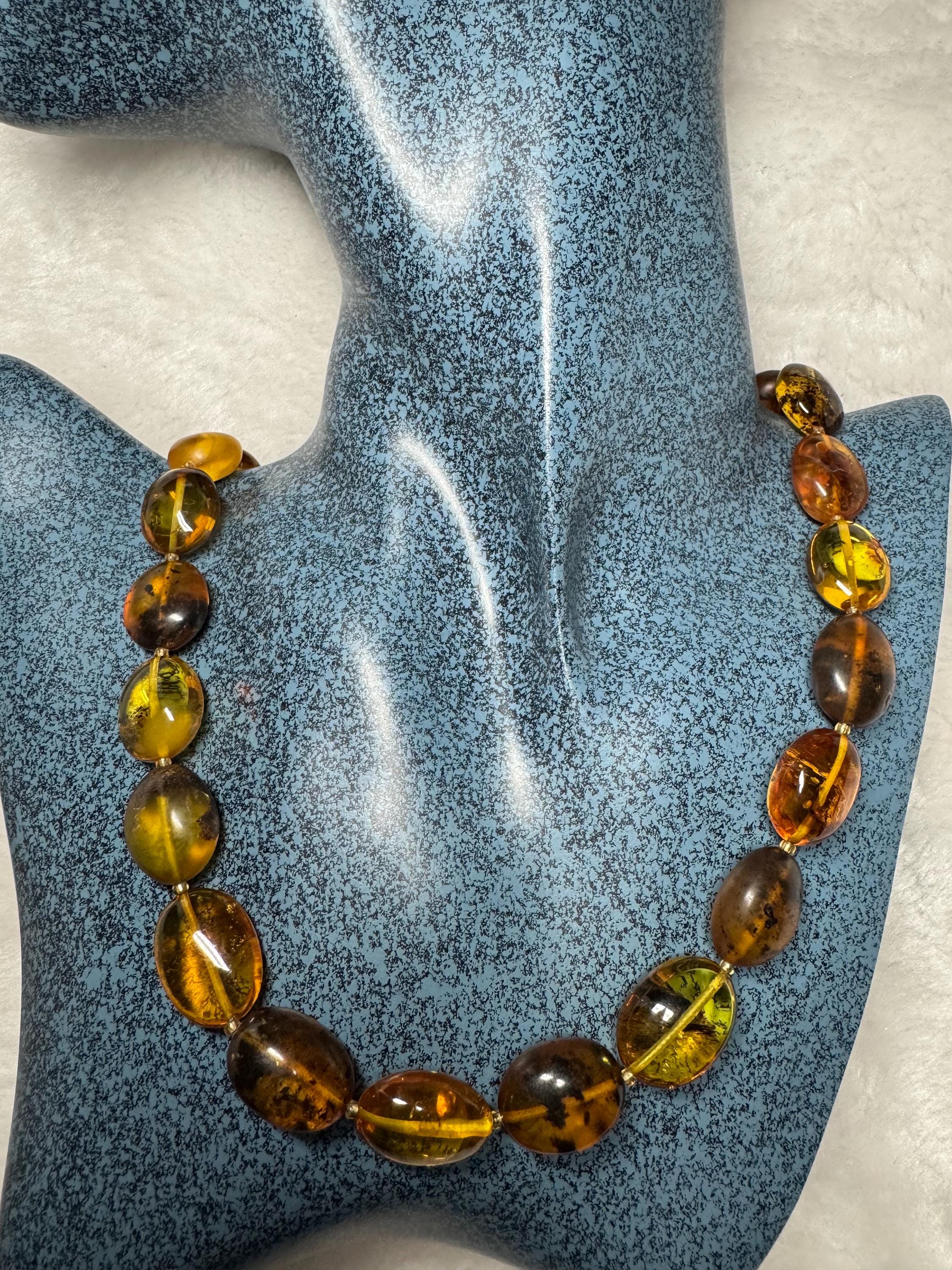 Collier perles bois 8 mm + Jaspe bleu d'Afrique du Sud Chaine en acier