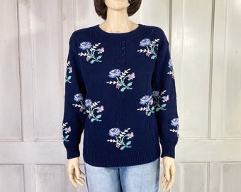Suéter vintage bordado de Laura Ashley - Jersey de algodón cottagecore de los años 90 - Bordado floral de punto con ojales