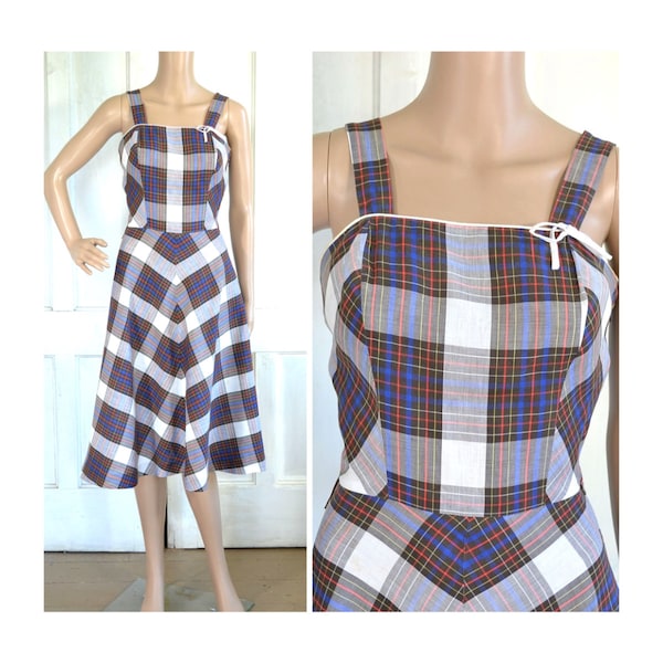 Vintage 50s Sundress - Plaid Cotton Dress - Full A Line Circle Skirt - Midi Dress - small
