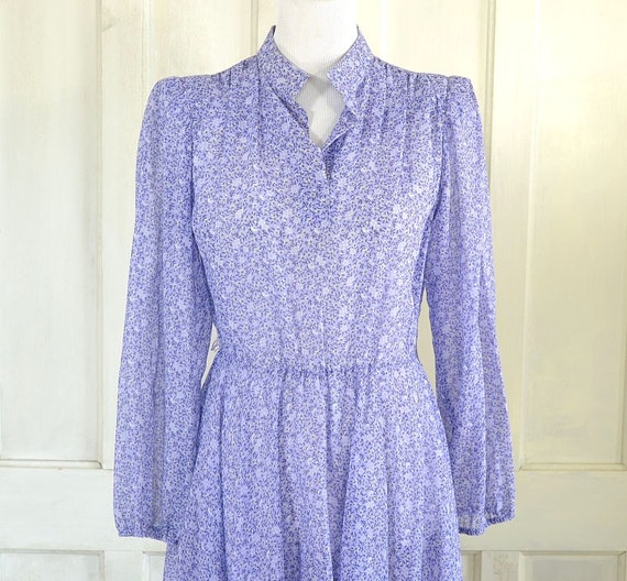 70s Vintage Dress - Sheer Lavender Floral Midi Dr… - image 3