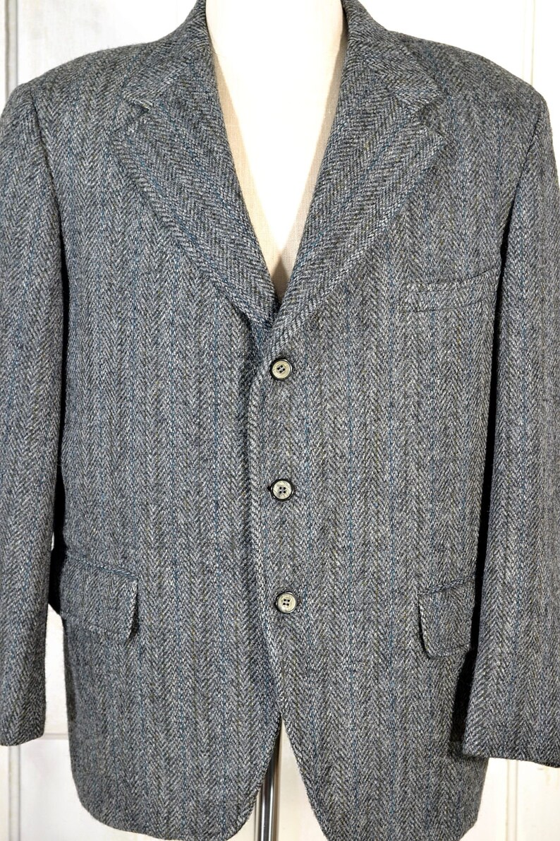 Vintage 70s Harris Tweed Blazer Herringbone Tweed Sport Coat Scottish Wool Jacket Academia Three Button Blazer image 3