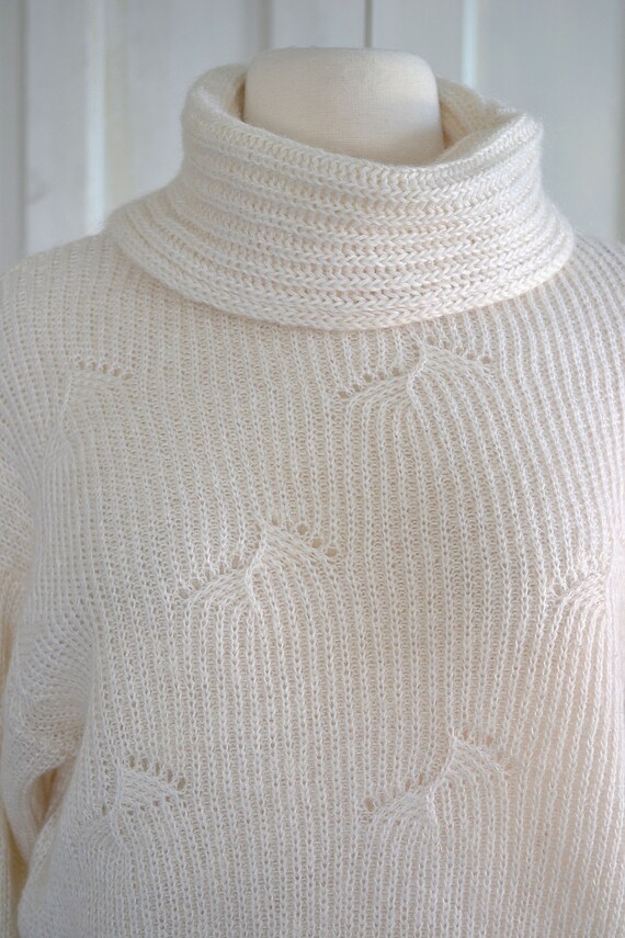 90s Vintage Mohair Sweater - Cream Color - Pointe… - image 7