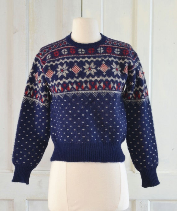 40s Vintage Jantzen Snowflake Sweater - 1940s Woo… - image 2