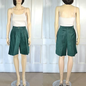 80er Jahre Vintage Wildleder Shorts - Waldgrün - Dead Stock - Hoch taillierte Falten Shorts - Lange Shorts mit weitem Bein - 76 cm Taille